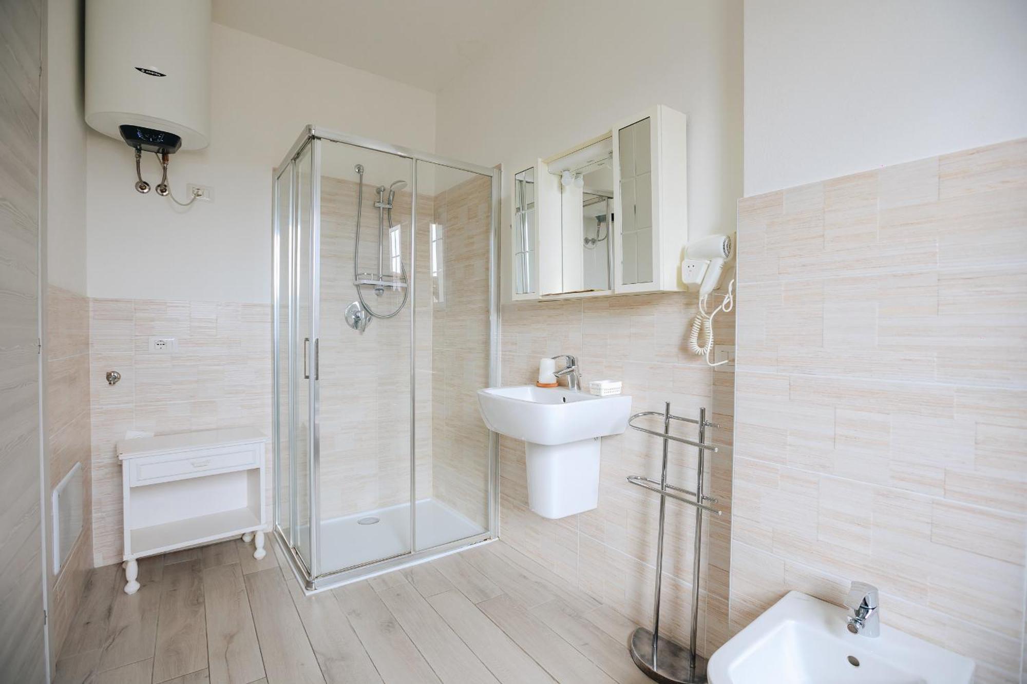 Sg Rooms - Casa Laura بسكييرا ديل غاردا المظهر الخارجي الصورة