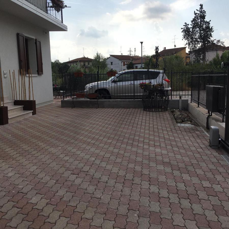 Sg Rooms - Casa Laura بسكييرا ديل غاردا المظهر الخارجي الصورة